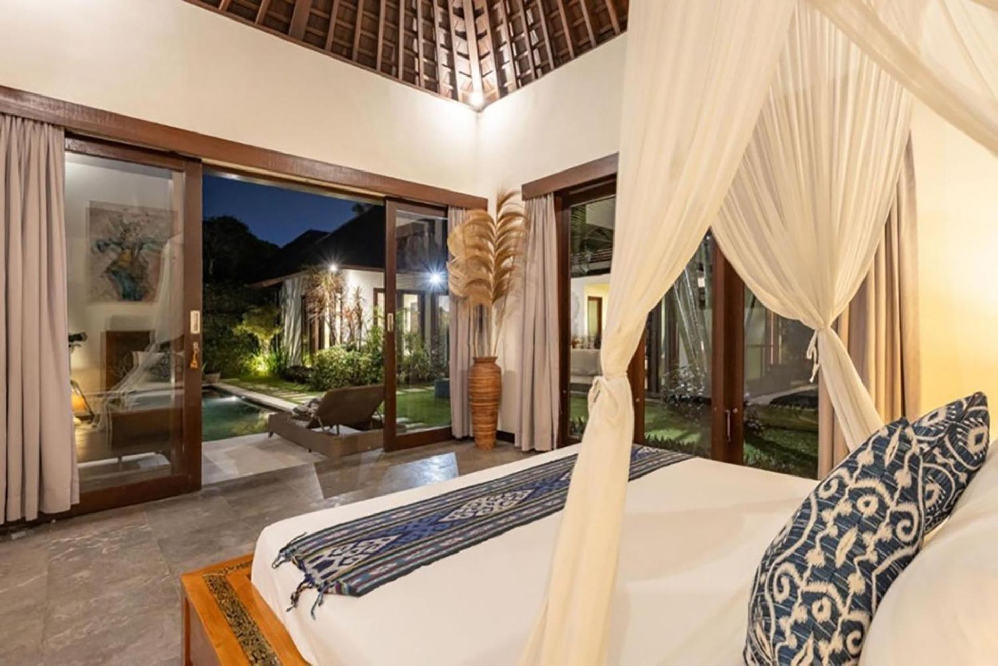 Villa Tiga Mangga By Optimum Bali Villas Σεμινιάκ Εξωτερικό φωτογραφία