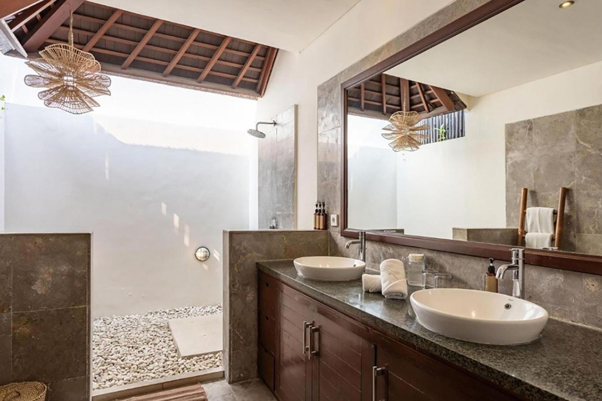 Villa Tiga Mangga By Optimum Bali Villas Σεμινιάκ Εξωτερικό φωτογραφία