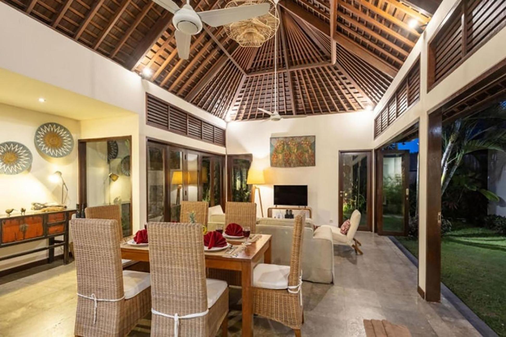 Villa Tiga Mangga By Optimum Bali Villas Σεμινιάκ Εξωτερικό φωτογραφία