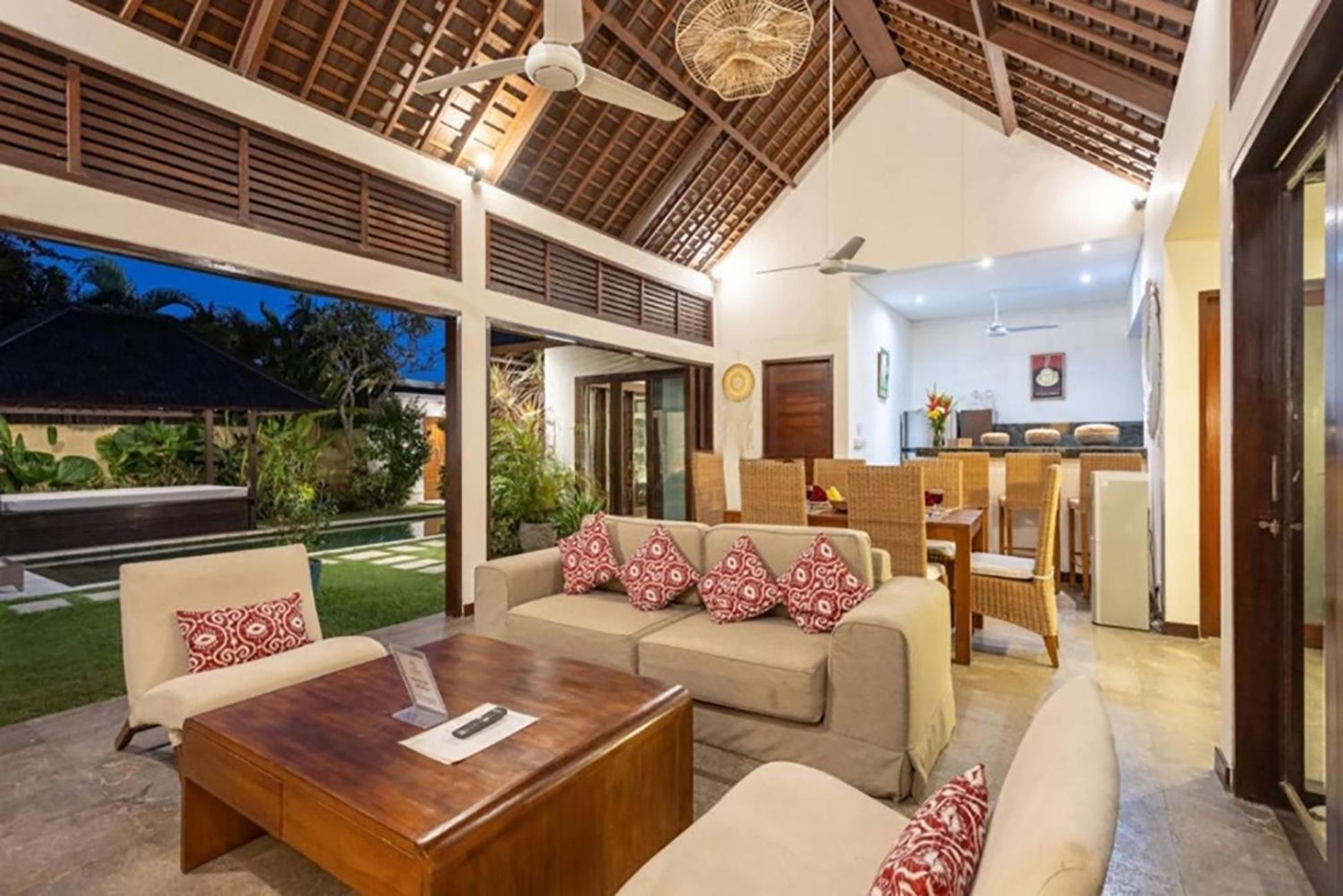 Villa Tiga Mangga By Optimum Bali Villas Σεμινιάκ Εξωτερικό φωτογραφία