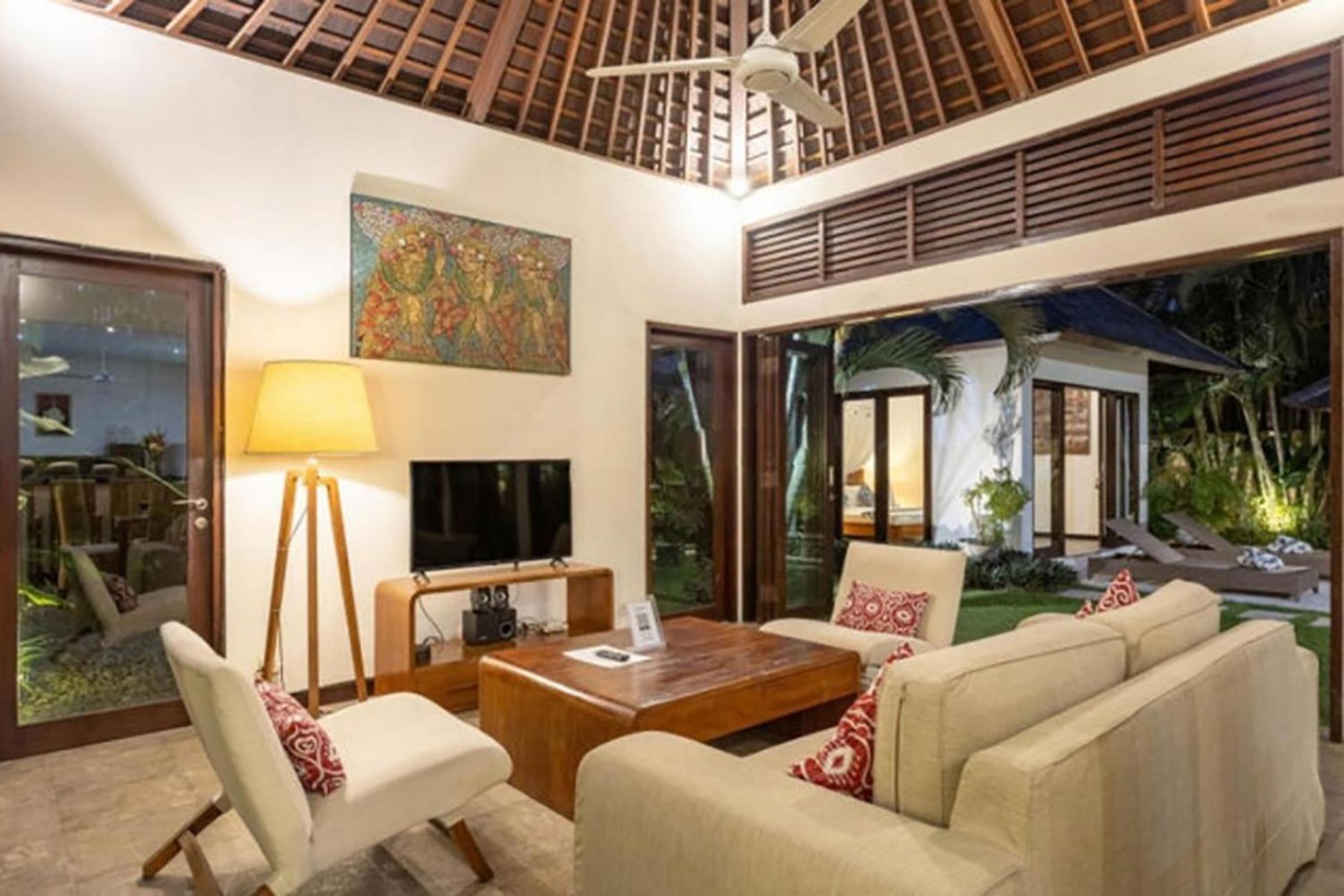 Villa Tiga Mangga By Optimum Bali Villas Σεμινιάκ Εξωτερικό φωτογραφία